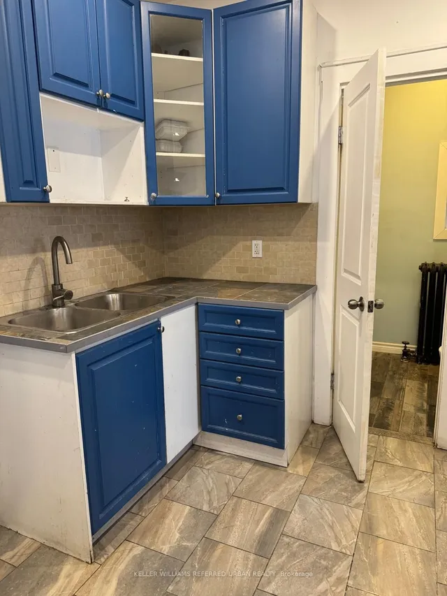 Additional property image - 540 Gladstone Ave