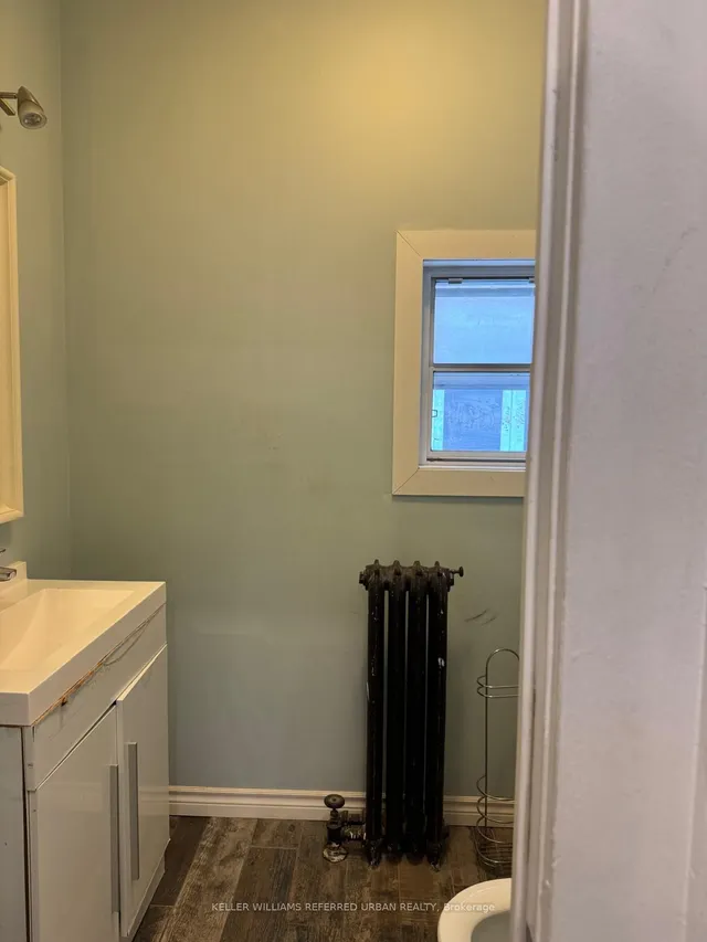 Additional property image - 540 Gladstone Ave