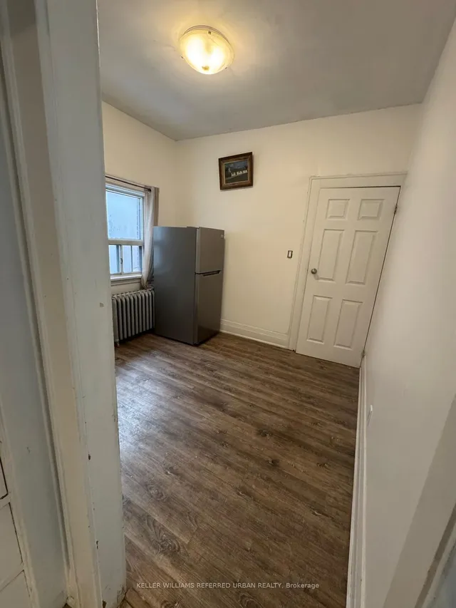 Additional property image - 540 Gladstone Ave