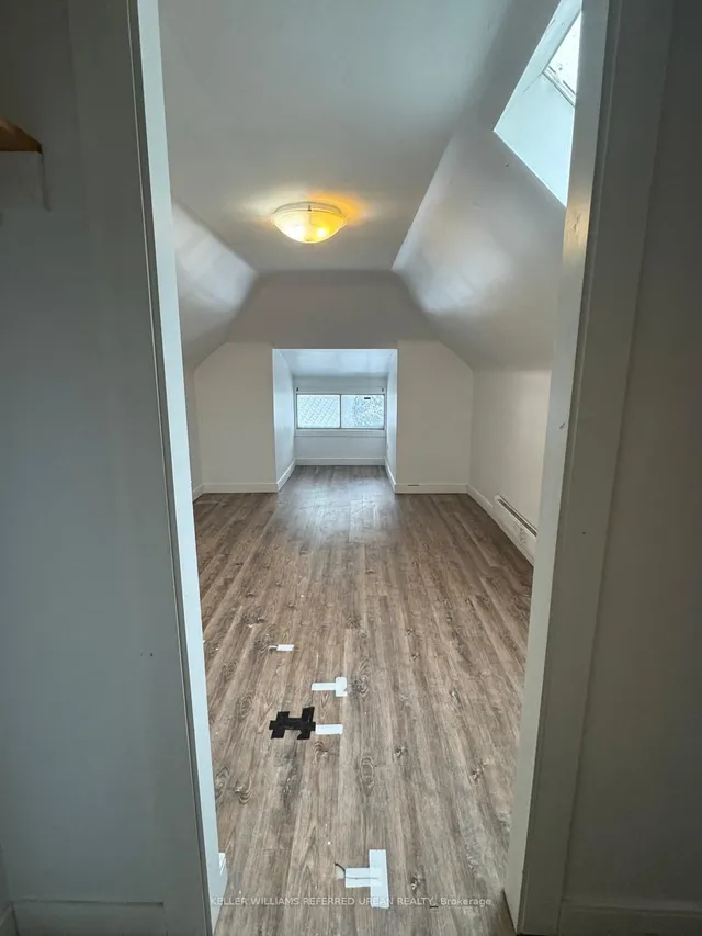 Additional property image - 540 Gladstone Ave
