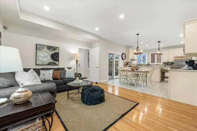 Additional property image - 2483 Sunnyhurst Clse