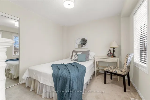 Additional property image - 2483 Sunnyhurst Clse