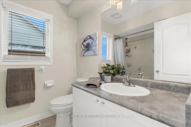 Additional property image - 2483 Sunnyhurst Clse