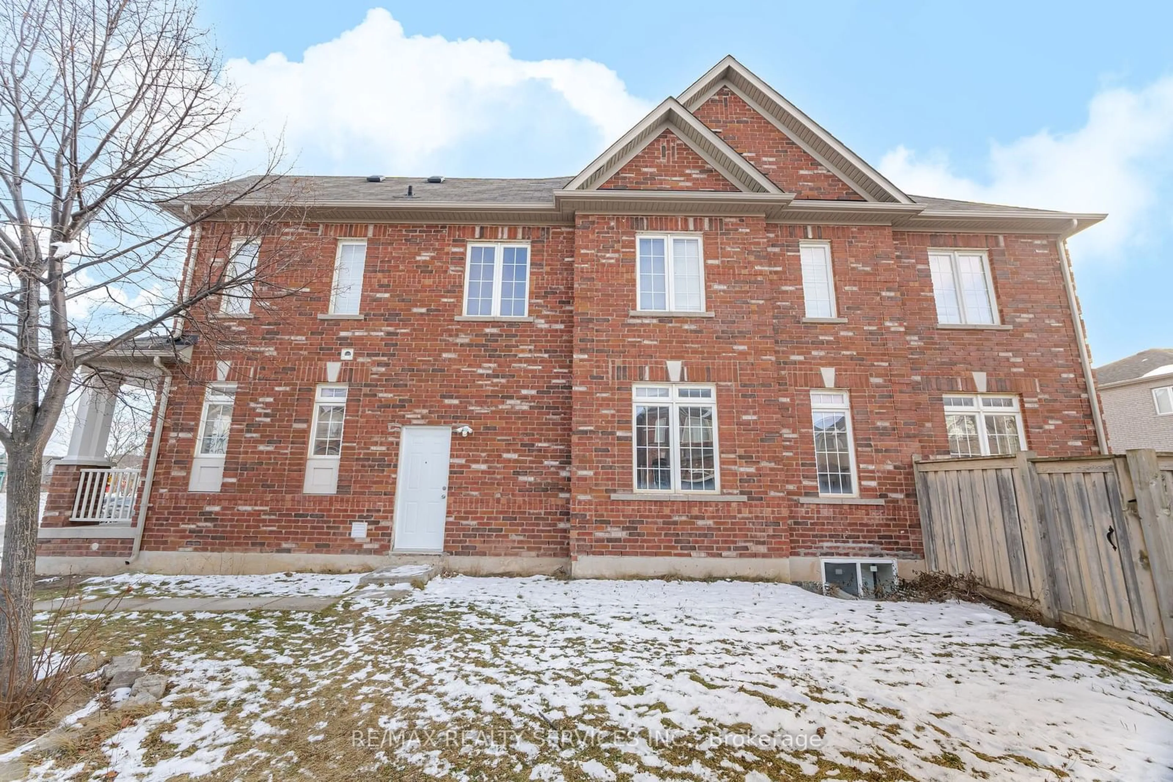 Unknown for 1 Ballyhaise Cres, Brampton Ontario L6X 0Y2