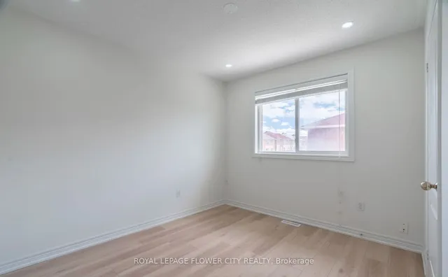 Additional image 3 of 51 Tigerlily Pl