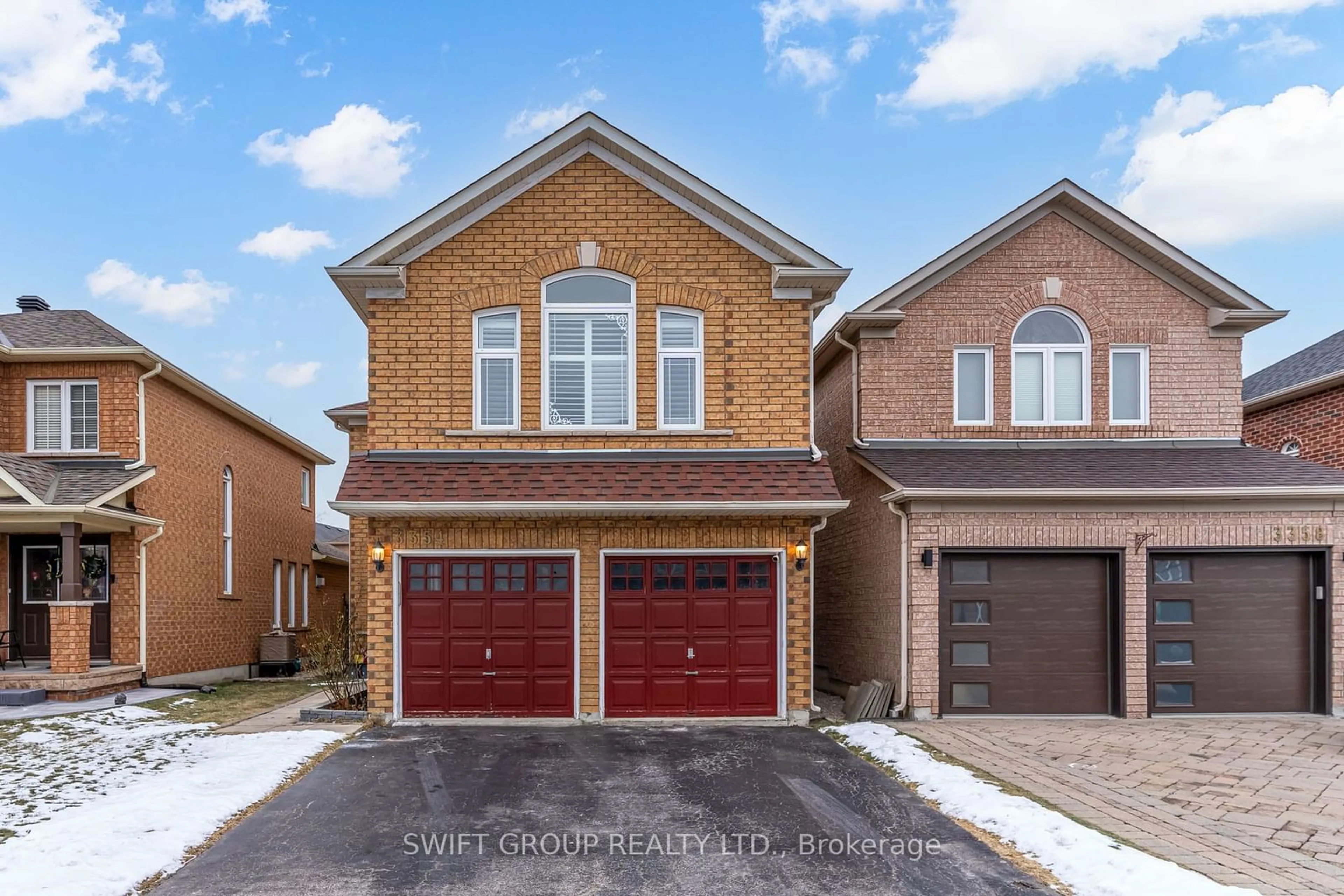 Home with brick exterior material, street for 3354 Gumwood Rd, Mississauga Ontario L5N 8A4