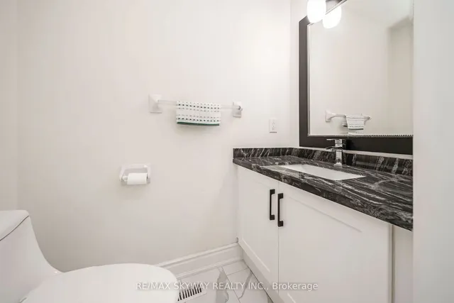 Additional property image - 137 Seaside Circ