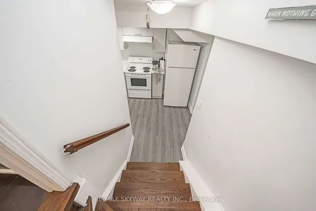Additional property image - 137 Seaside Circ