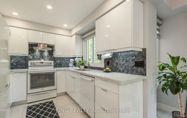 Additional property image - 4535 Gatineau Ave