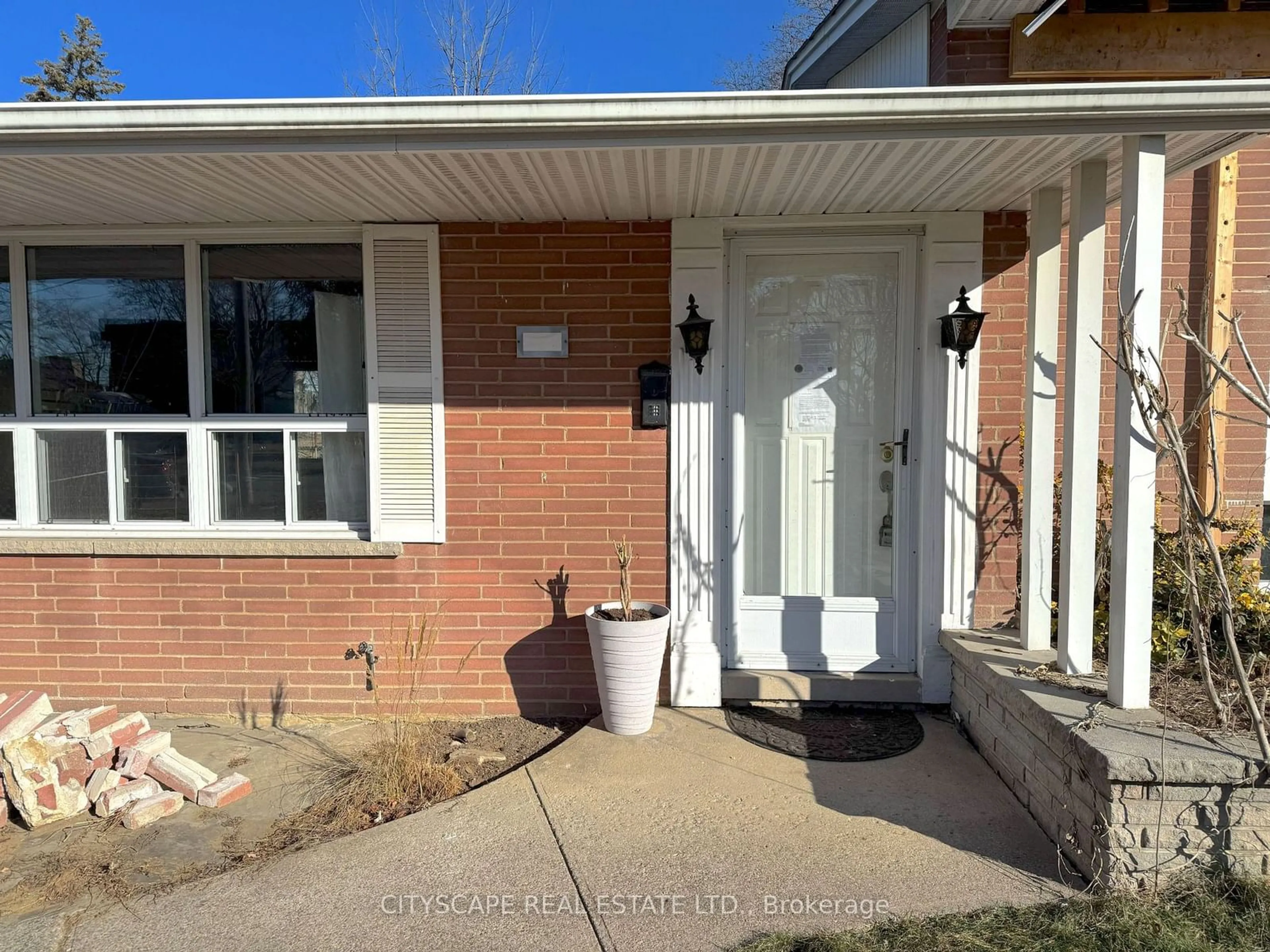 Unknown for 2231 Sidney Dr, Mississauga Ontario L4Y 1Y3