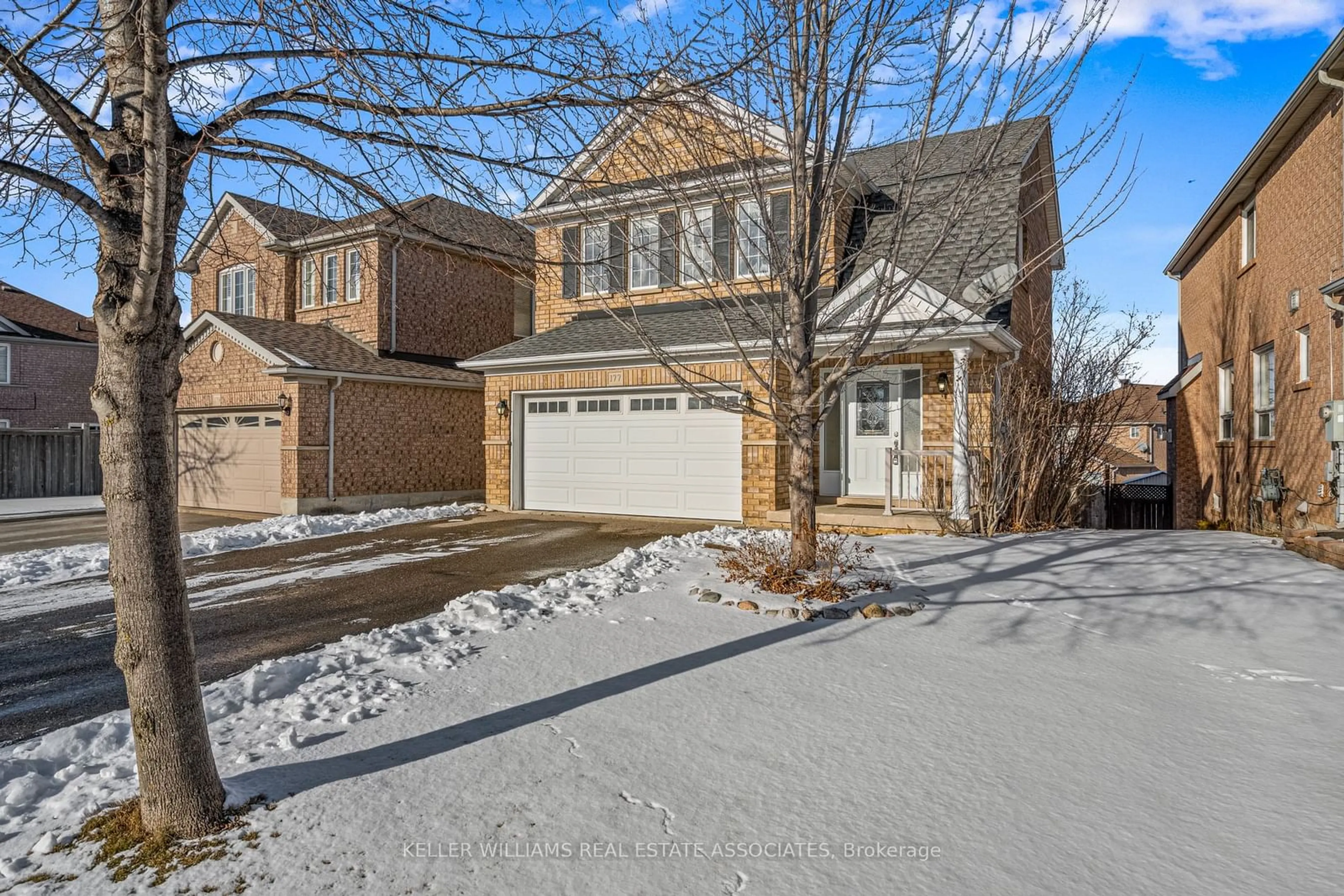 Home with brick exterior material, street for 177 Sunny Meadow Blvd, Brampton Ontario L6R 2Z2