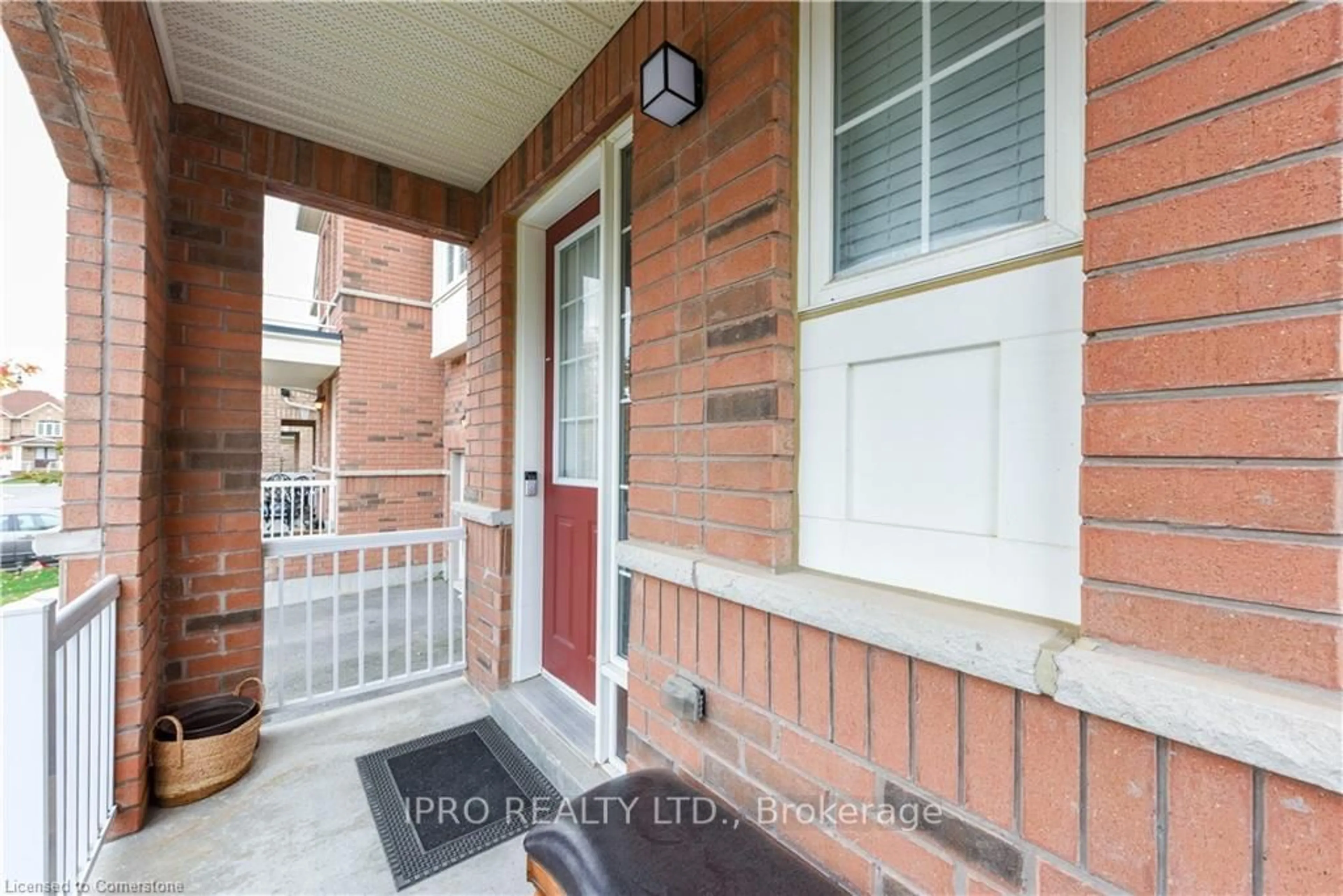 Indoor entryway for 69 Vezna Cres, Brampton Ontario L6X 5K4