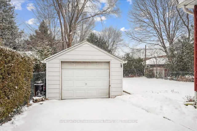 Additional property image - 21 Shaver Ave