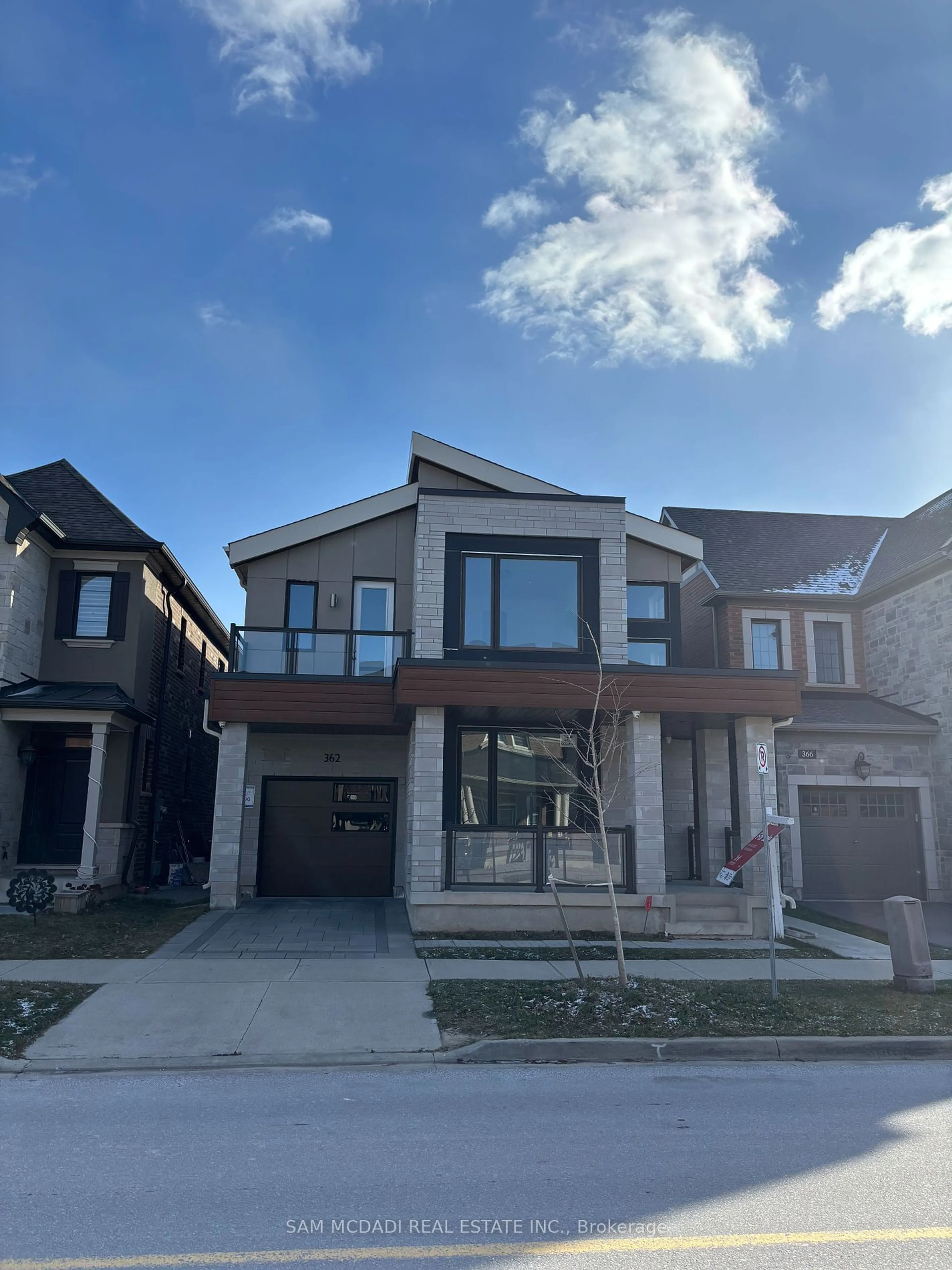 Home with brick exterior material, street for 362 North Park Blvd, Oakville Ontario L6M 1L4