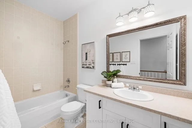 Additional image 11 of 4294 Sarazen Dr