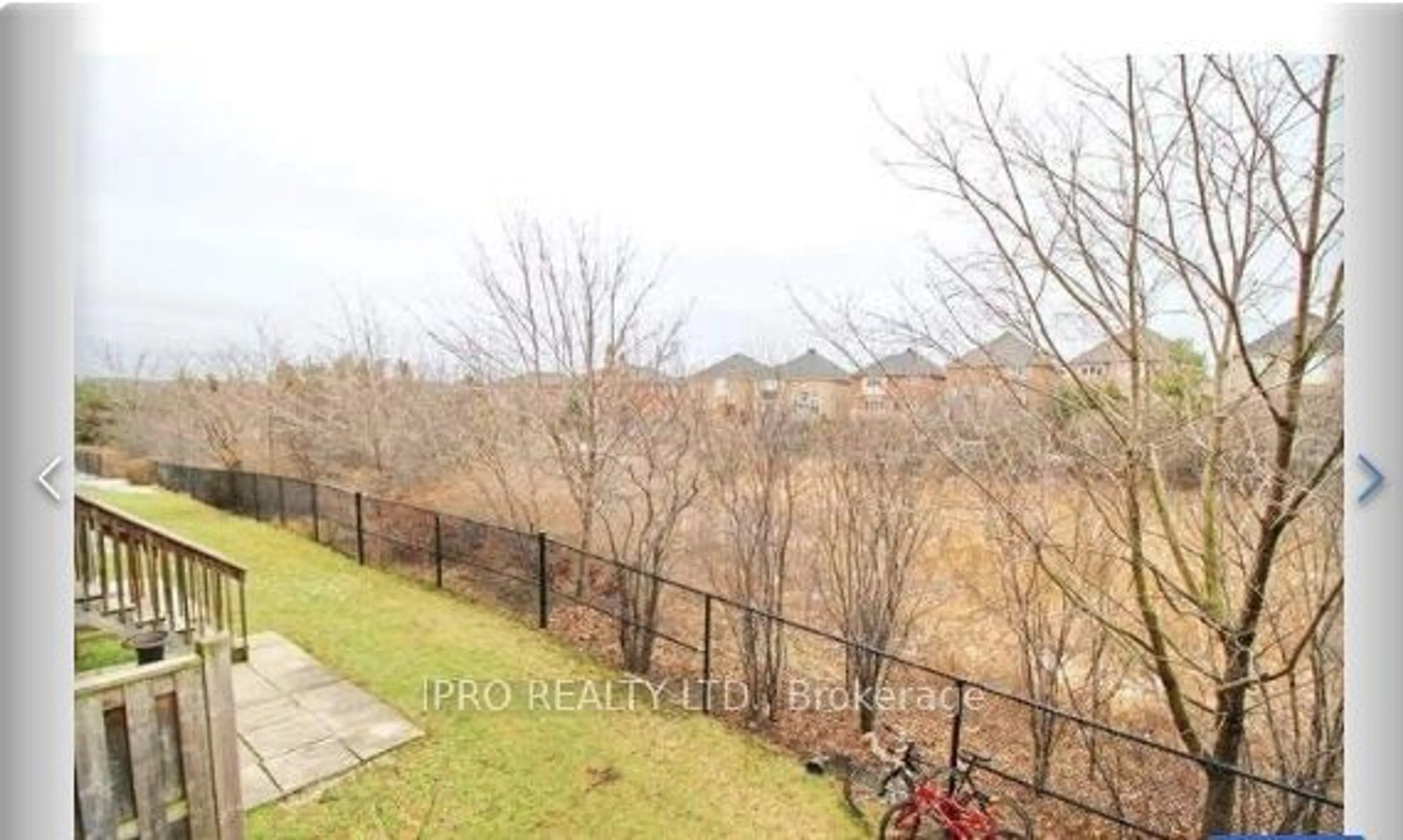 A pic from outside/outdoor area/front of a property/back of a property/a pic from drone, forest/trees view for 520 Novo Star Dr #38, Mississauga Ontario L5W 1X7