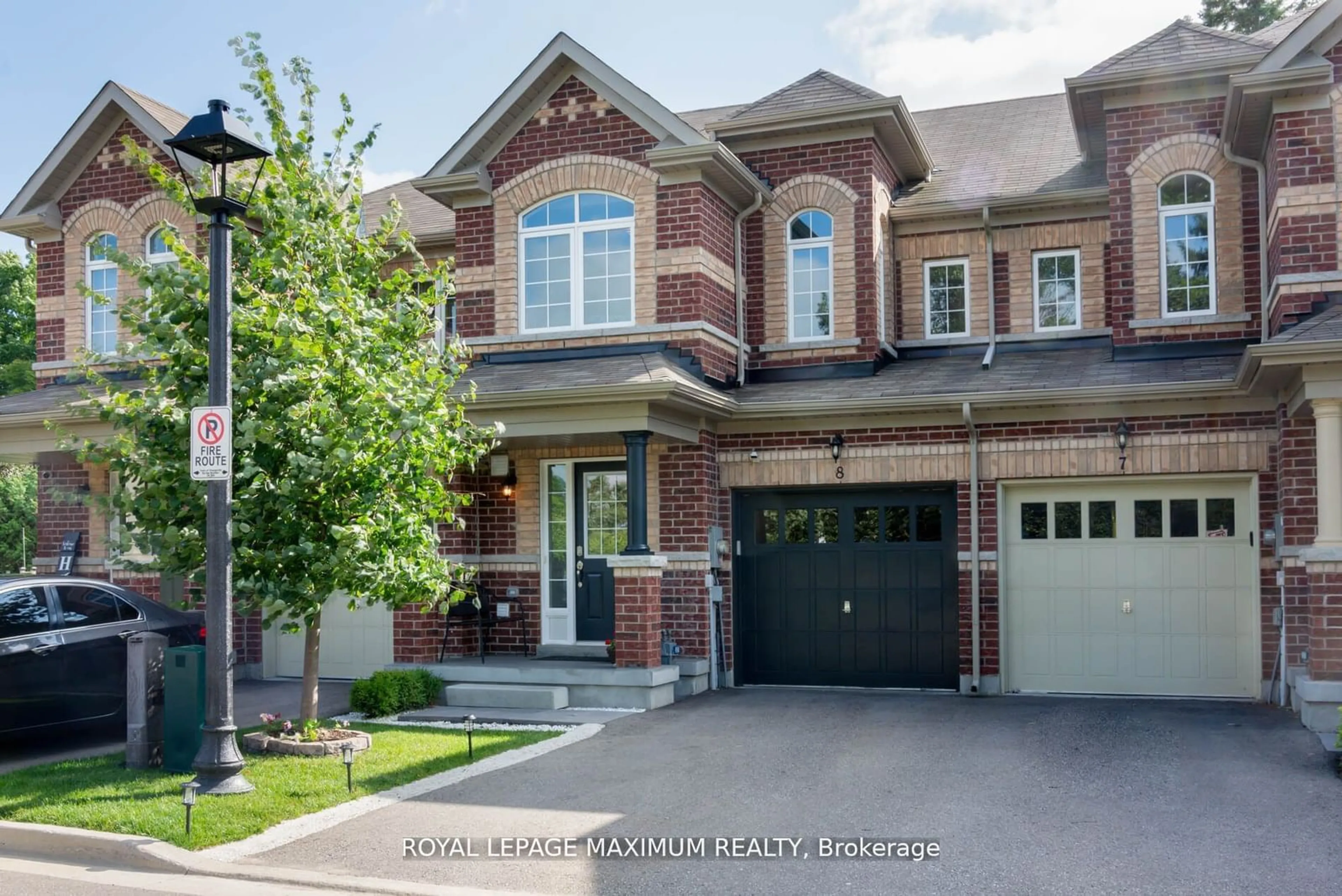 Home with brick exterior material, street for 31 Townline #8, Orangeville Ontario L9W 2K7