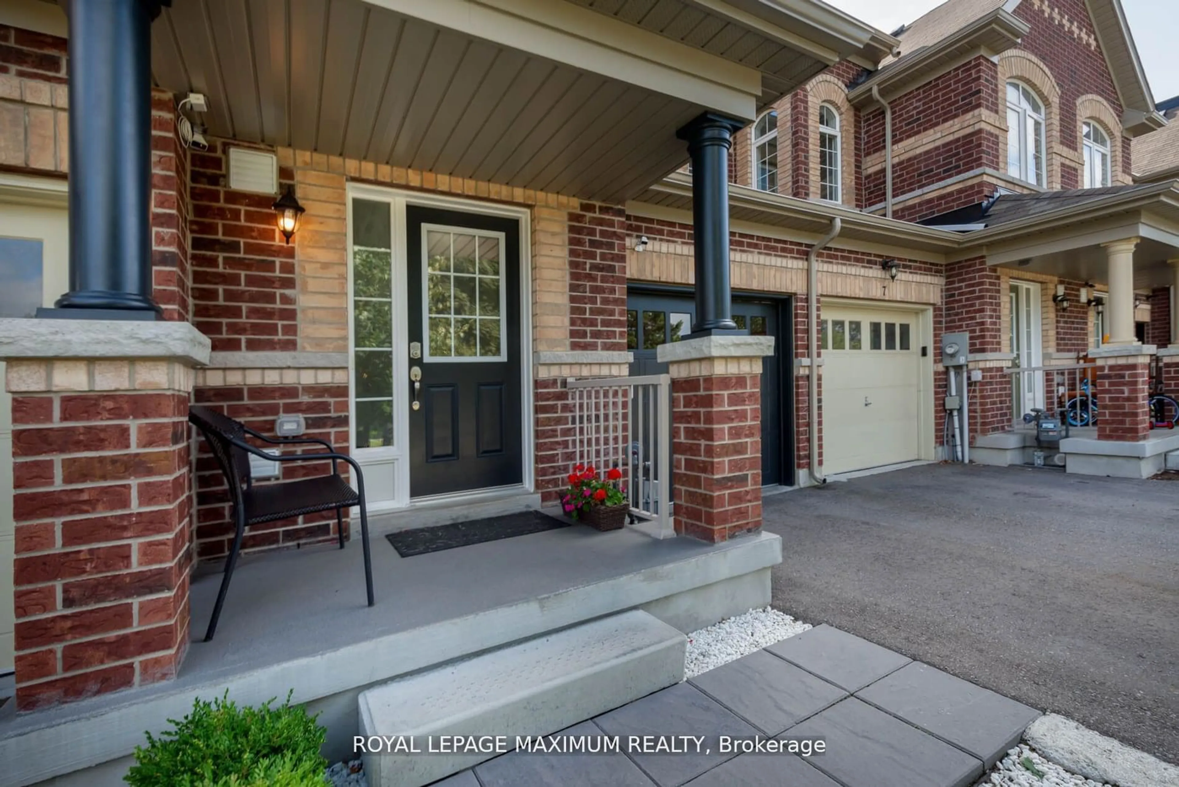 Home with brick exterior material, street for 31 Townline #8, Orangeville Ontario L9W 2K7