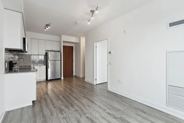 Additional property image - 2800 Keele St Unit 713