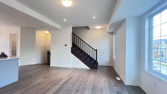 Additional property image - 136 Marigold Gdns