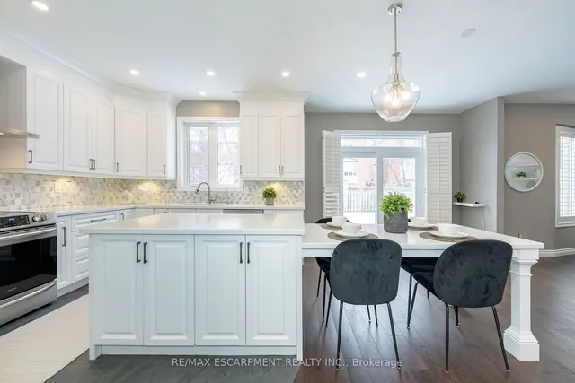 Additional property image - 1185 Lindenrock Dr