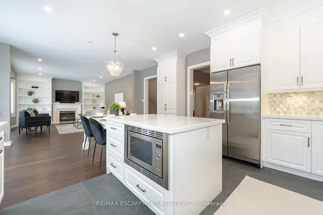 Additional property image - 1185 Lindenrock Dr