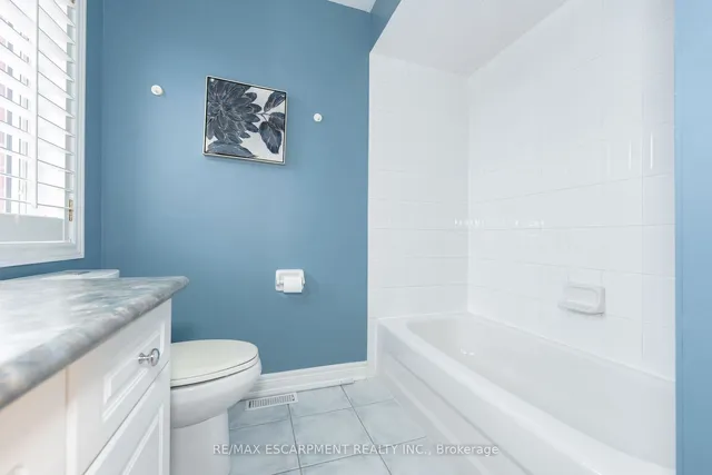 Additional property image - 1185 Lindenrock Dr