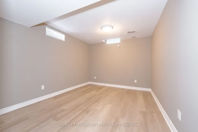 Additional property image - 1185 Lindenrock Dr