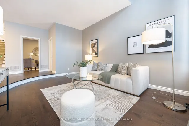 Additional property image - 1185 Lindenrock Dr