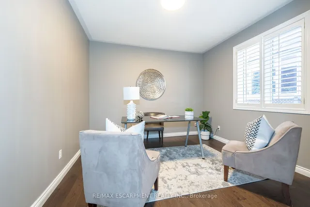 Additional property image - 1185 Lindenrock Dr