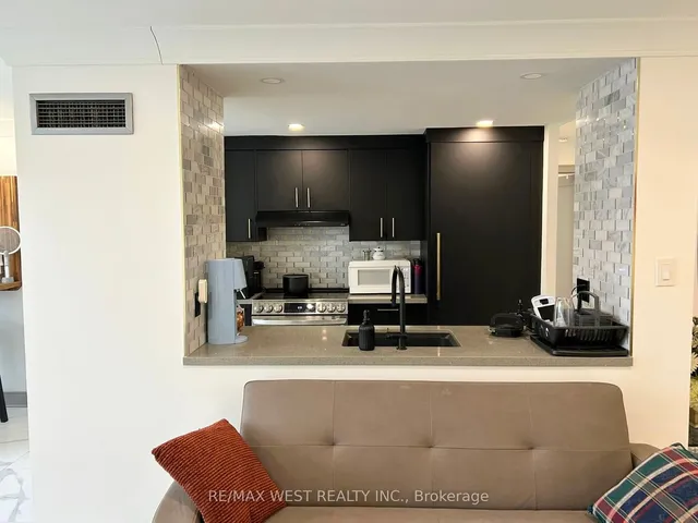 Additional property image - 3 Rowntree Rd Unit 1210