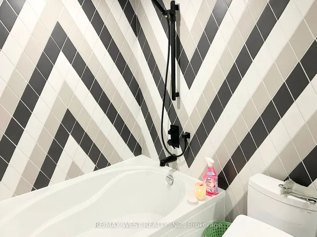 Additional property image - 3 Rowntree Rd Unit 1210