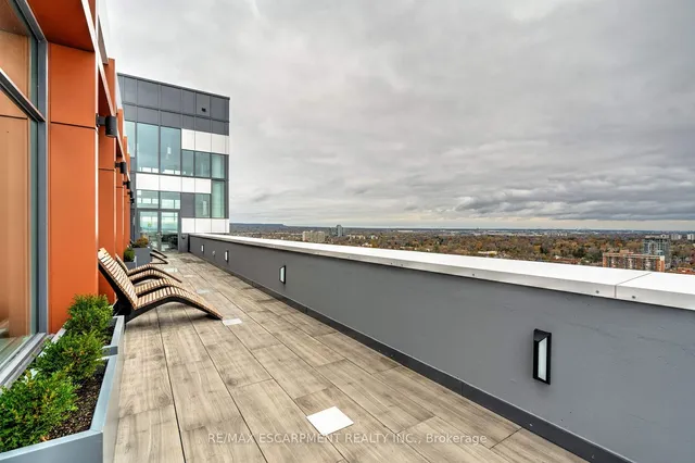 Additional property image - 500 Brock Ave Unit 1101