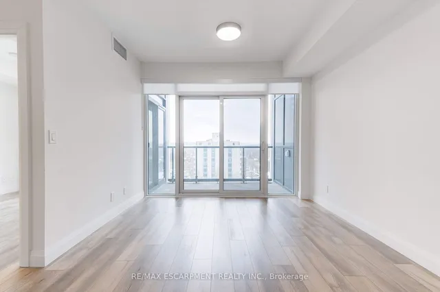Additional property image - 500 Brock Ave Unit 1101