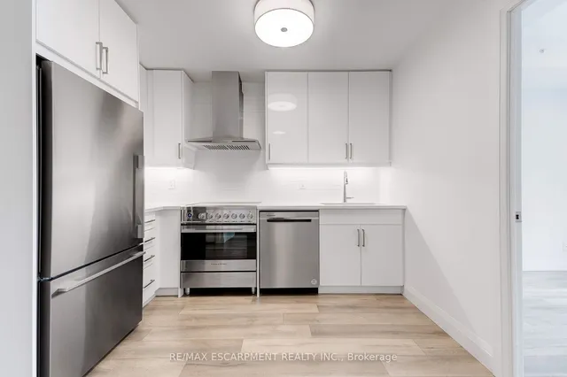 Additional property image - 500 Brock Ave Unit 1101