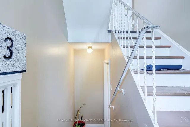 Additional image 29 of 38 Pendeen Ave