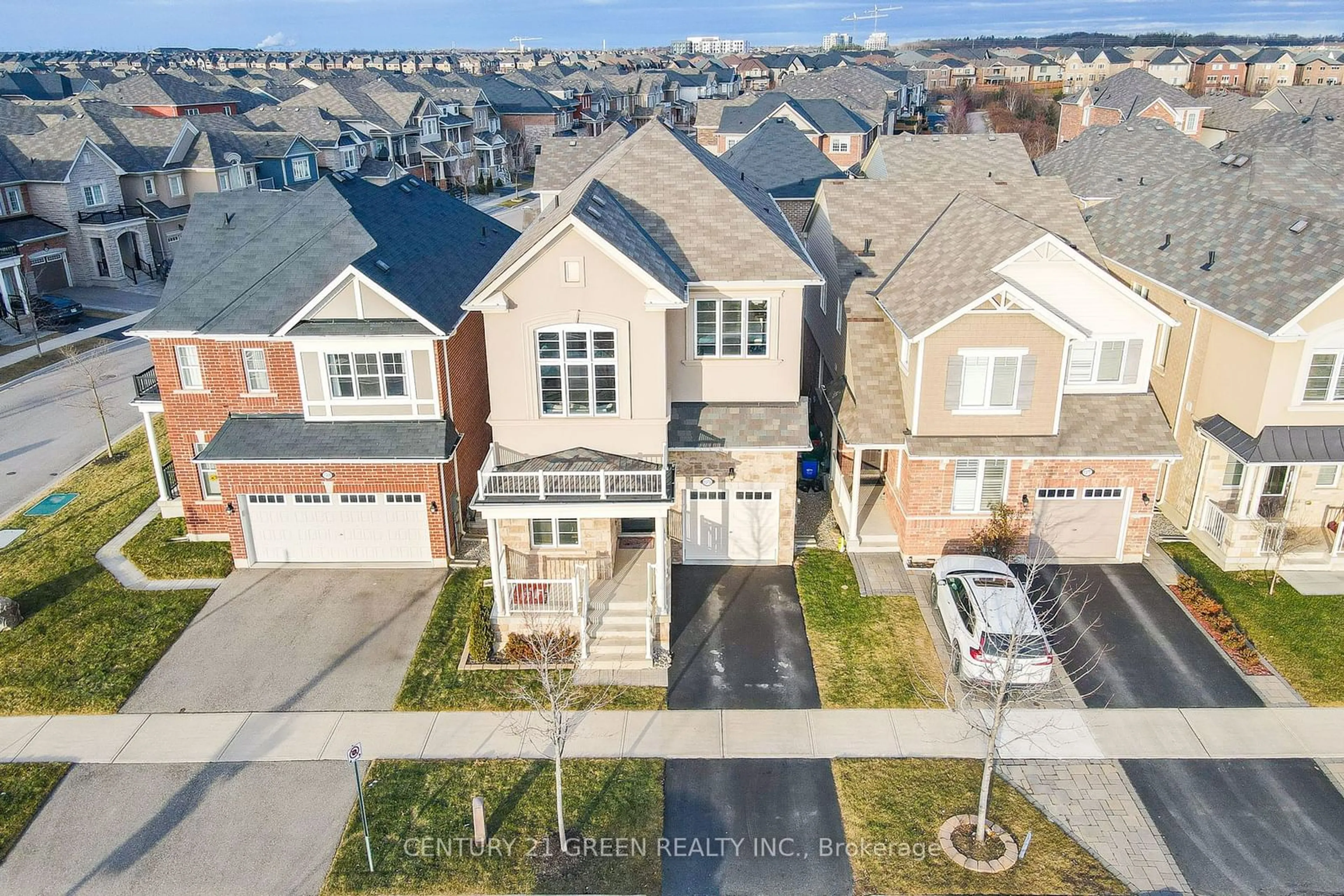 A pic from outside/outdoor area/front of a property/back of a property/a pic from drone, street for 1373 Leger Way, Milton Ontario L9E 1E3