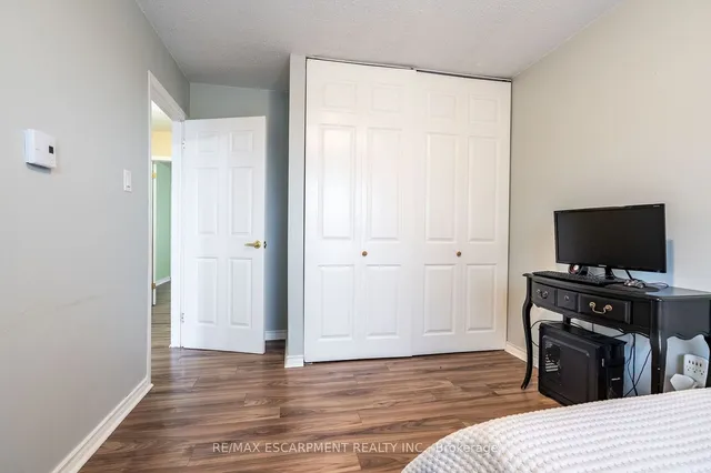 Additional property image - 1493 Ester Dr