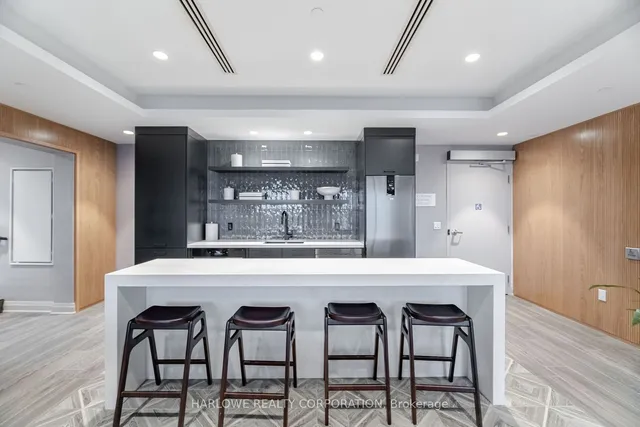 Additional property image - 480 Gordon Krantz Ave Unit 517