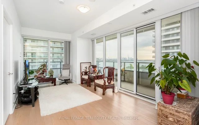 Additional property image - 30 Shore Breeze Dr Unit 1616
