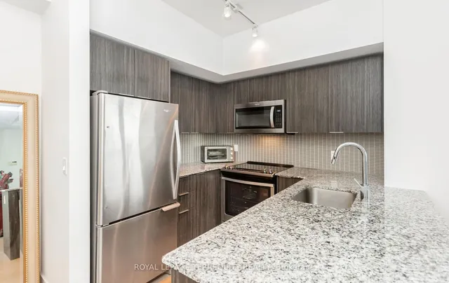 Additional property image - 30 Shore Breeze Dr Unit 1616