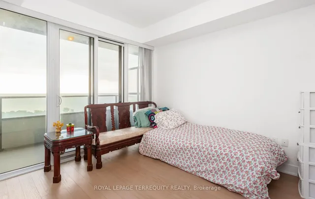 Additional property image - 30 Shore Breeze Dr Unit 1616