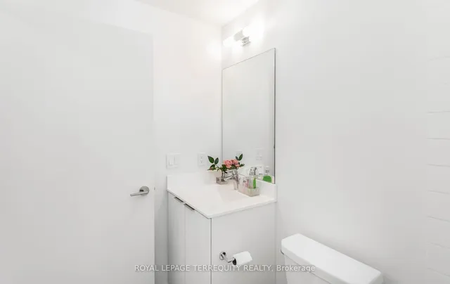 Additional property image - 30 Shore Breeze Dr Unit 1616