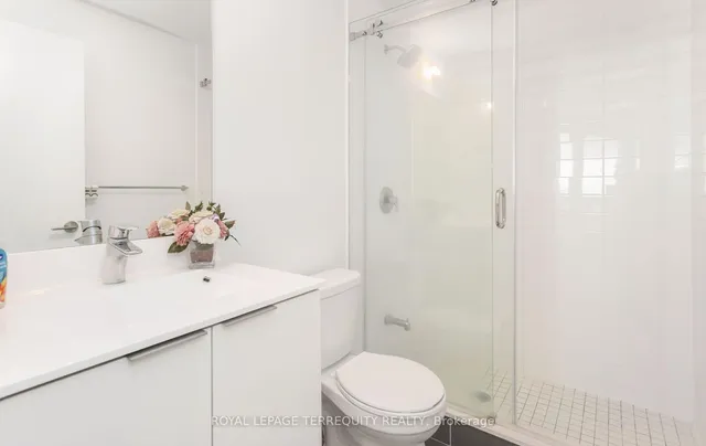Additional property image - 30 Shore Breeze Dr Unit 1616