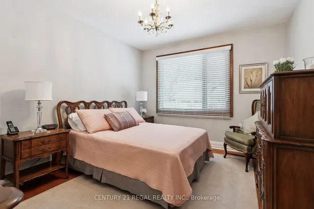 Additional property image - 120 Lothian Ave