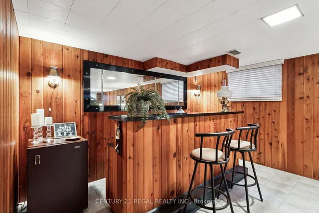 Additional property image - 120 Lothian Ave