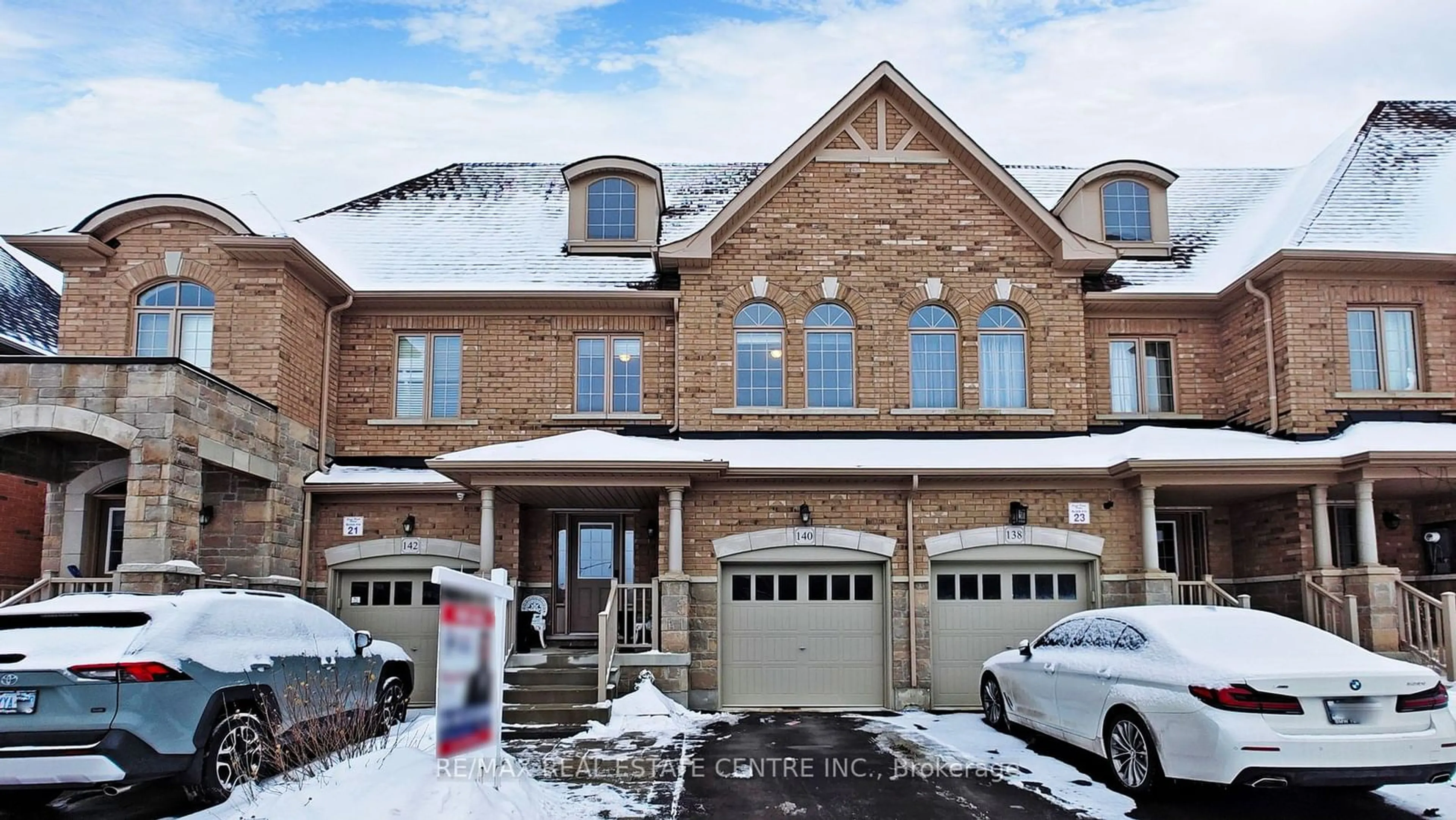 Home with brick exterior material, street for 140 Agava St, Brampton Ontario L7A 4R9