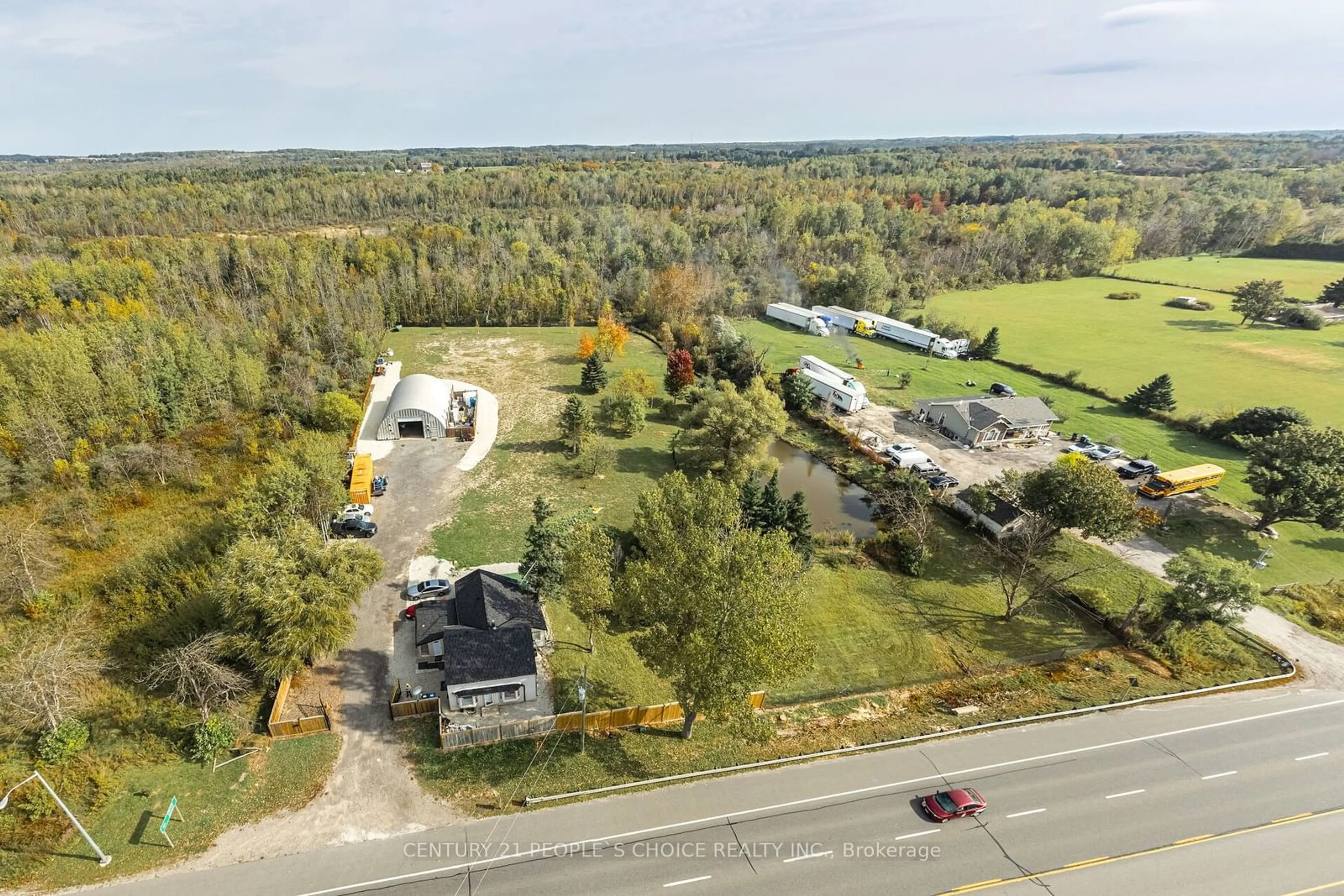 A pic from outside/outdoor area/front of a property/back of a property/a pic from drone, unknown for 19721 Hurontario St, Caledon Ontario L7K 1X4