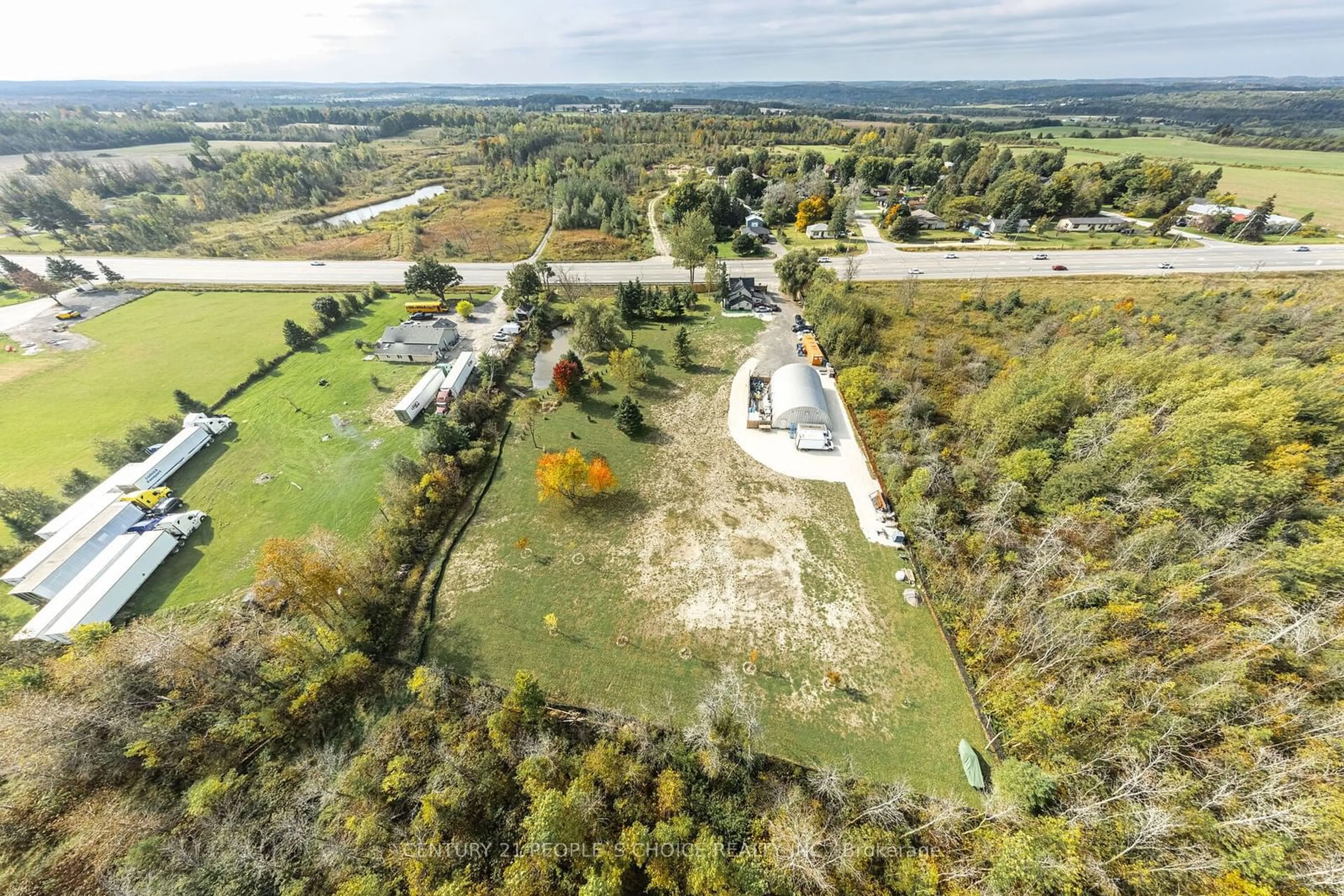 A pic from outside/outdoor area/front of a property/back of a property/a pic from drone, unknown for 19721 Hurontario St, Caledon Ontario L7K 1X4