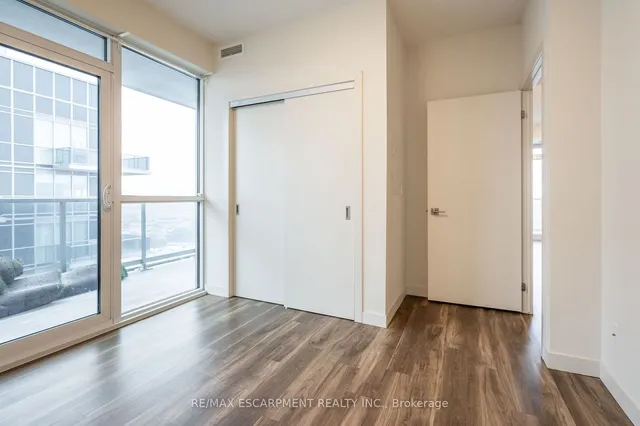 Additional property image - 2087 Fairview St Unit 1908